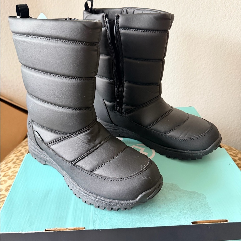 Magellan Outdoors Adults Snow II Black Boots - New